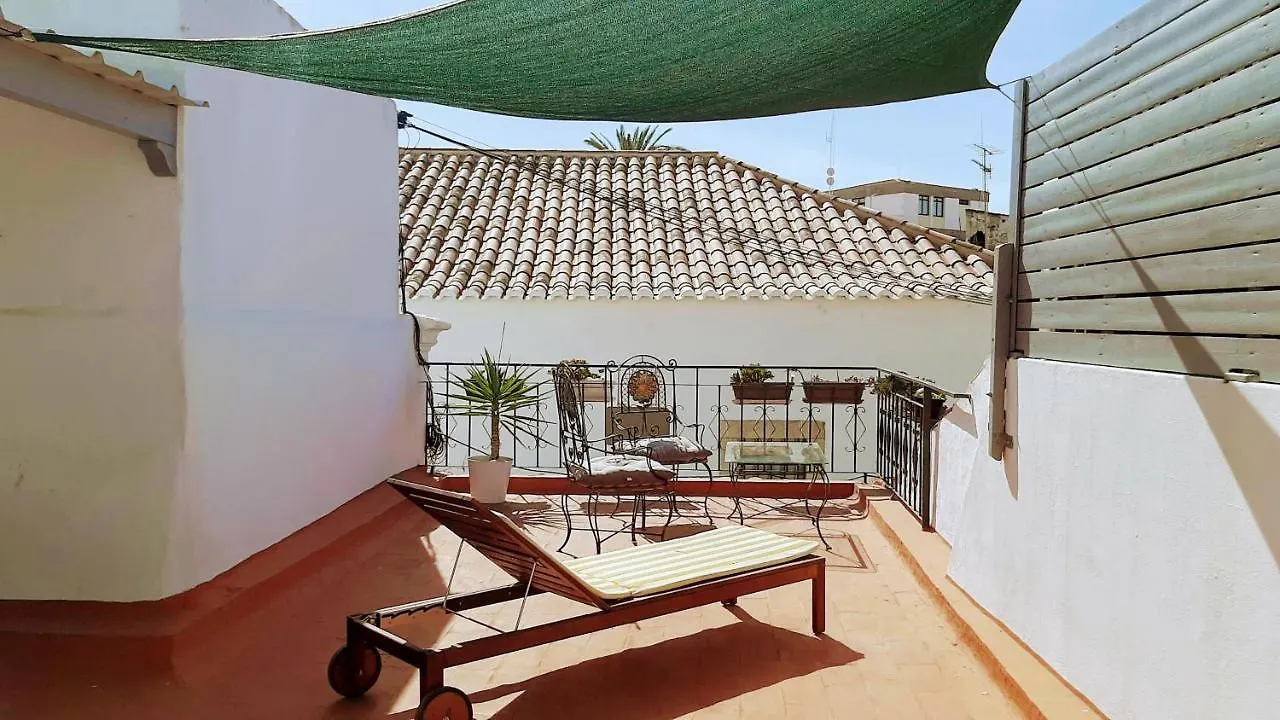 Happy Terrace Downtown Tiny House 100% Portuguese Villa Faro